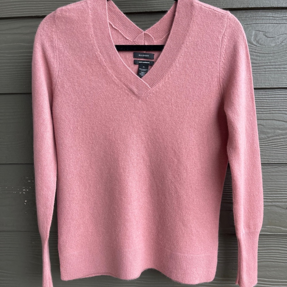 HALOGEN 100% Cashmere V-Neck Sweater.Blush/Rose ,M